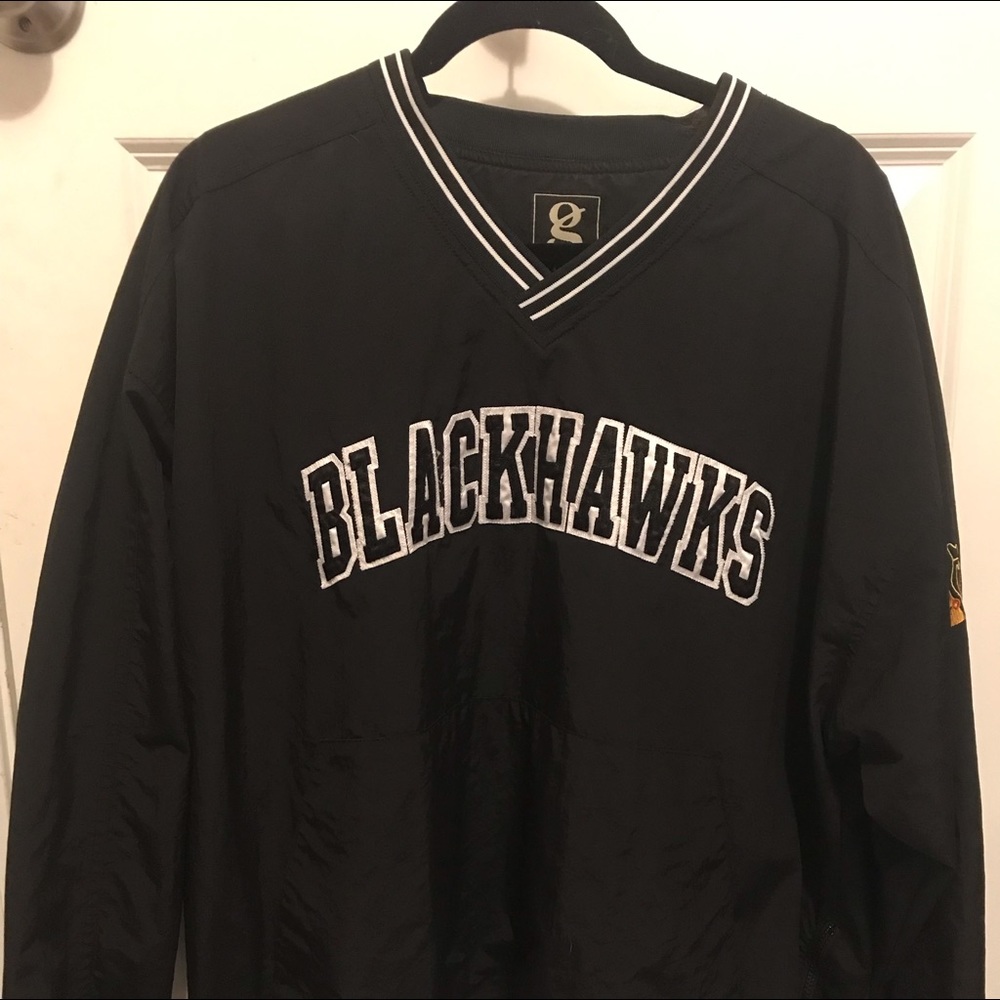 Gently Used Blackhawks Pullover Size XL